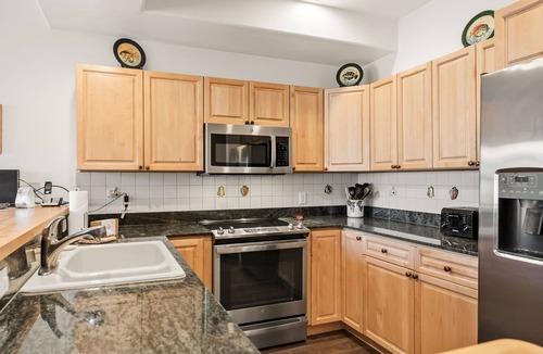 Warrior's Mark Condo | Spacious Breckenridge condo, Outdoor hot tub, 2 blocks from Main Street, Fantast