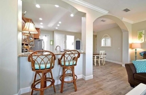 Bradenton Beach Villa | Starfish East- Beautiful Villa private pool and a few steps to the beach
