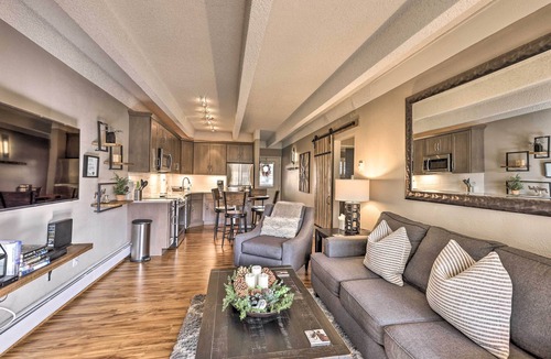 Frisco Condo | Steps to Ski Shuttle! Frisco Condo w/Indoor Pool