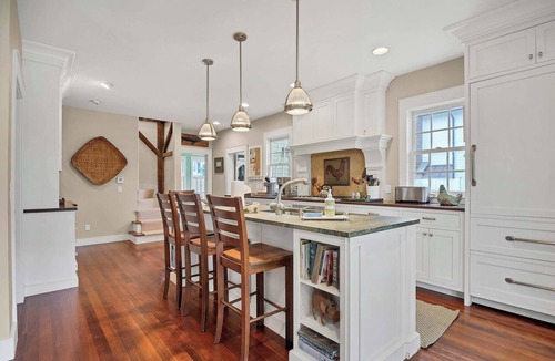 Stonington House | Stonington Village | Walk to Beach, Shops & Dining