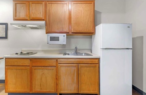 Fort Myers Hotel | Studio 6 Extended Stay Fort Myers FL