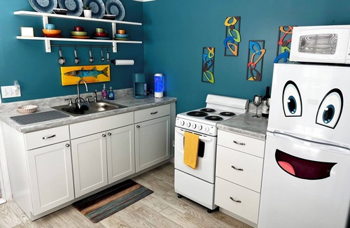 Gulfport Apartment | STUDIO- Gulfport Art District - Steps to the beach!
