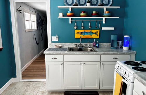 Gulfport Apartment | STUDIO- Gulfport Art District - Steps to the beach!