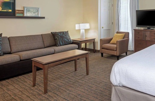 Salisbury Hotel | Studio King | Marriott Salisbury | Eastern Shore Stay, Breakfast, Near Airport