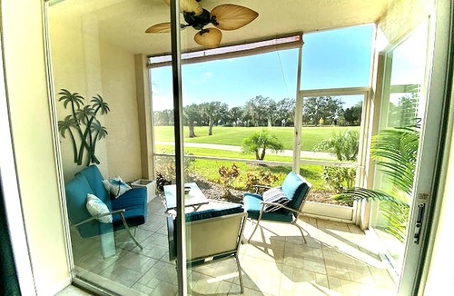 Palmer Ranch Condo | STUNNING 2 BED 2 BATH CONDO IN STONEYBROOK GOLF AND COUNTRY CLUB