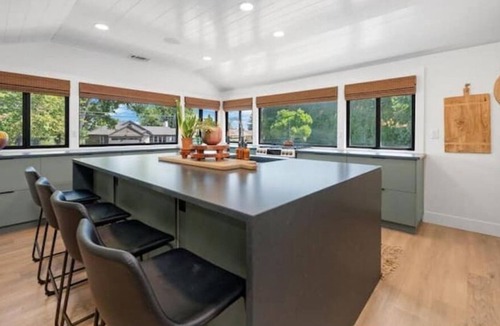 Franklin - Randolph House | Stunning Boise Midcentury Estate