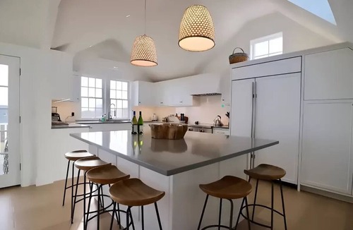 Tom Nevers House | Stunning Tom Nevers Home with Pool + Ocean Views