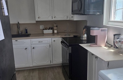 Plymouth Meeting House | Suburban, convenient, and pet friendly 3-bedroom house in Plymouth Meeting