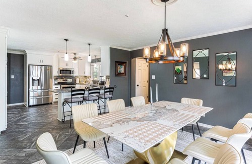 Terry Sanford House | Sugar Cane Ranch: Private Pool, Yard & Near Bragg