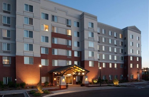 Dupont Apartment | Suite Near Denver Airport | Free Shuttle+Breakfast