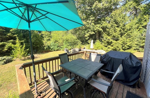 Charlestown House | Summer Beach Rental w/Beach Pass - 3 bed/3 bath