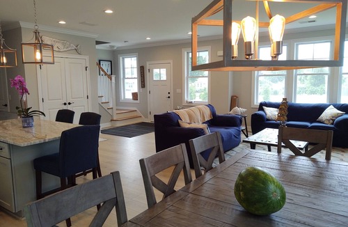 Narragansett House | Summer Oasis in Narragansett! 5BR Home Perfect for Family & Friends!
