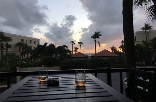 Sunset Beach Condo | Sunset beach getaway