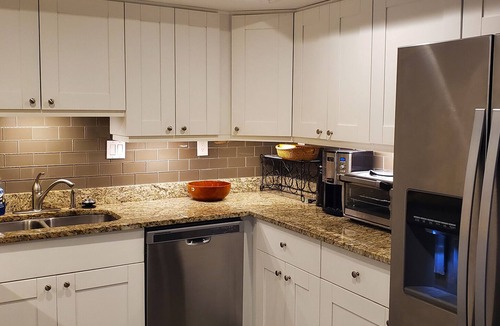 Sunset Beach Condo | Sunset Beach Oasis: Panoramic Gulf Views, Dual Suites, Sleeps 6, Huge Balcony!