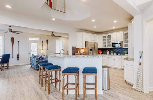 Sunset Island House | Sunset Island - 57 & 59 Island Edge