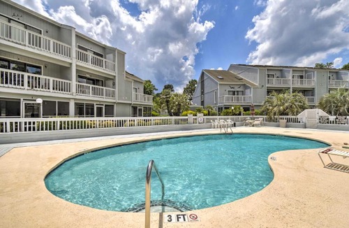 Little River House | Swim, Golf & Dine: Condo by Cherry Grove Beach!