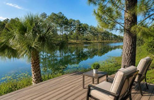 Groveland House | SWISS 28 - Lake Stephanie