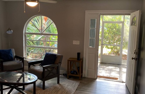 South Seminole Heights House | Tampa Heights Retreat