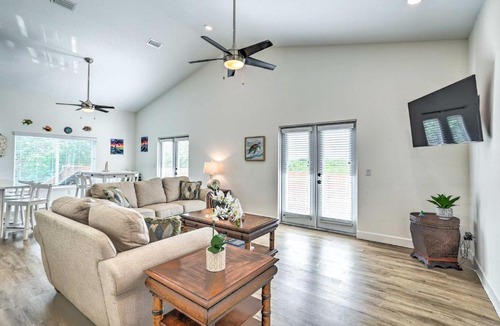 Port Tampa City House | Tampa House w/Patio, Near Downtown & Beaches!