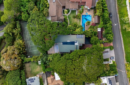 Makiki House | Tantalus Glass House by Gather Modern Honolulu Retreat