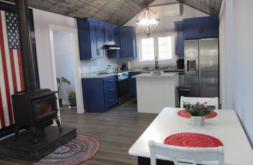 Andrews Cabin | The Americana - A Modern & Rustic Cabin with a Woodsy View