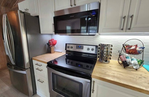Bayou Oaks House | The Bamboo Grove: Your Sarasota Sanctuary