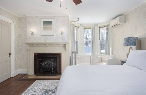 Great Barrington Bed & Breakfast | The Berkshire Mountain Inn