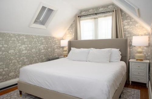 Great Barrington Bed & Breakfast | The Berkshire Mountain Inn