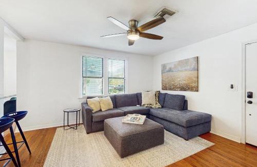 Riverside Heights House | The Blue Bird