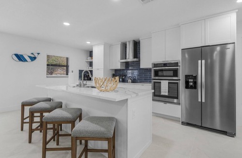 Caloosahatchee Villa | The Coastal Hideaway Luxury Villa
