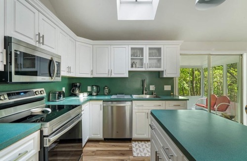 Long Pond Cabin | The Green Utopia-Ski/Hot tub/Hike/Fire Pit