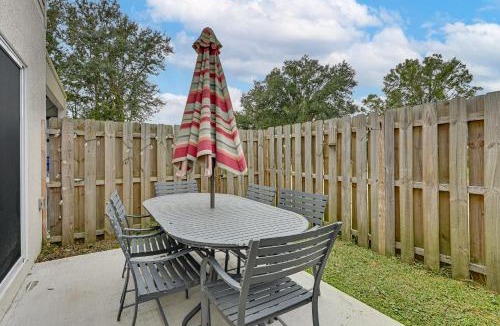Lutz House | 'The Hangar Retreat' Aviation-Themed Stay in Lutz