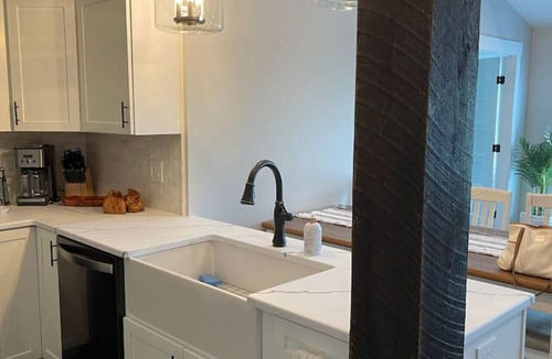Stonington Apartment | The Net Loft of Stonington “C”