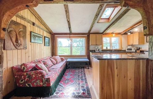 Gouldsboro House | The Pond House At The Farm