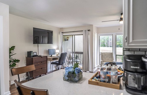 Pinehurst Apartment | To The Green On #17 - Boutique Studio w/GREAT Views, 5 Minutes From Clubhouse