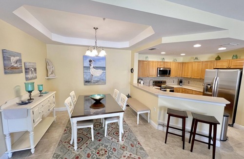 Pelican Condo | TOP FLORIDA's Villa Porto Vista