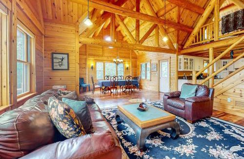 Greenville House | Tranquil Haven | Secluded waterfront house with sauna, dock, kayaks, canoe, gym