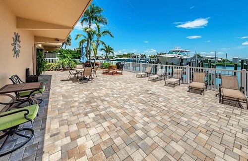 Capri Isle House | Treasure Island 1 Bedroom, 1 Bathroom, Condominium, 11605