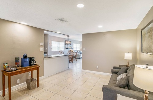 Capri Isle Condo | Treasure Island escape. Dolphins, manatees & beach