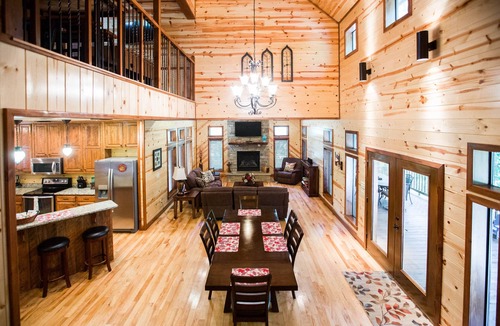 Broken Bow Cabin | Treasured Times-Spacious living area; Hot tub; Playset; Large yard!
