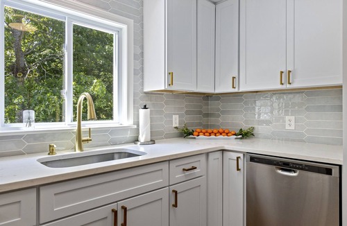 East Falmouth House | Trendy Great Pond Escape! HotTub Open! Sleeps 9!