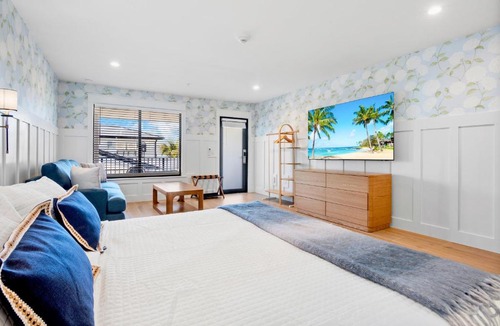 Bradenton Beach Hotel | Tropic Isle At Anna Maria Island Inn
