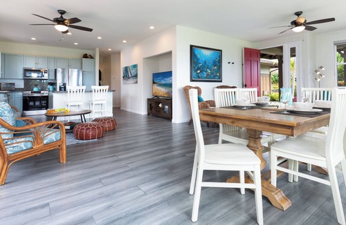 Kailua-Kona House | Tropical oasis in Kona: Resort style heated pool, Hot tub & Ocean views