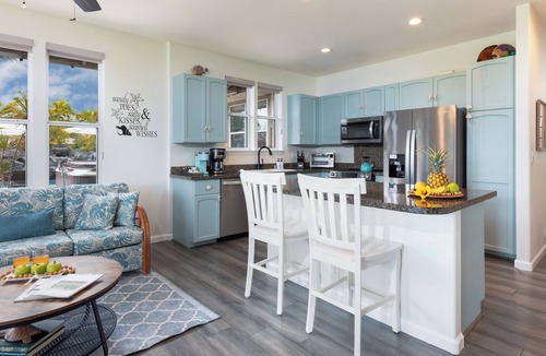 Kailua-Kona House | Tropical oasis in Kona: Resort style heated pool, Hot tub & Ocean views