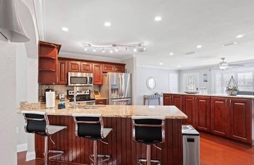 Largo House | Tropical Oasis with Private Pool & Modern Comforts – Minutes to Beach!