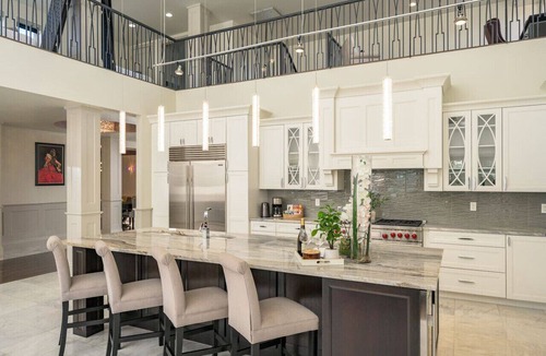 River North Art District Apartment | Ultra Luxury Loft I Fireplace I Rooftop I RiNo