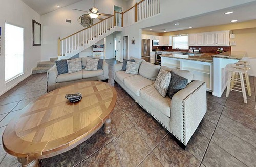 Spanish Grant House | Under The Sea | Partial Beach Views