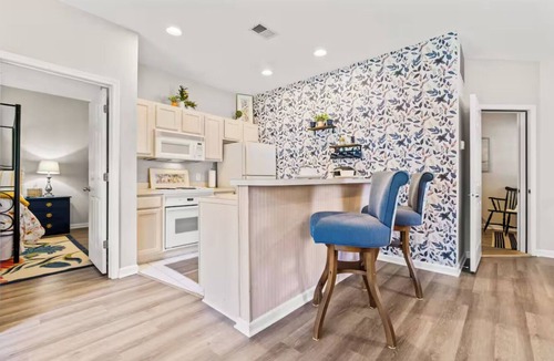 Sea Trail Condo | Unique Treehouse Getaway in Sea Trail - Sunset Beach