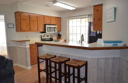 Inlet Harbour House | Up the Creek - Walk to Beach (Channelfront) in Garden City Beach