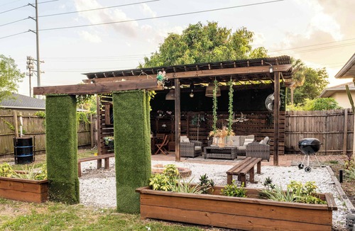 East Ybor House | Upscale 4 BR Ybor Hse with Outdoor Living Space
